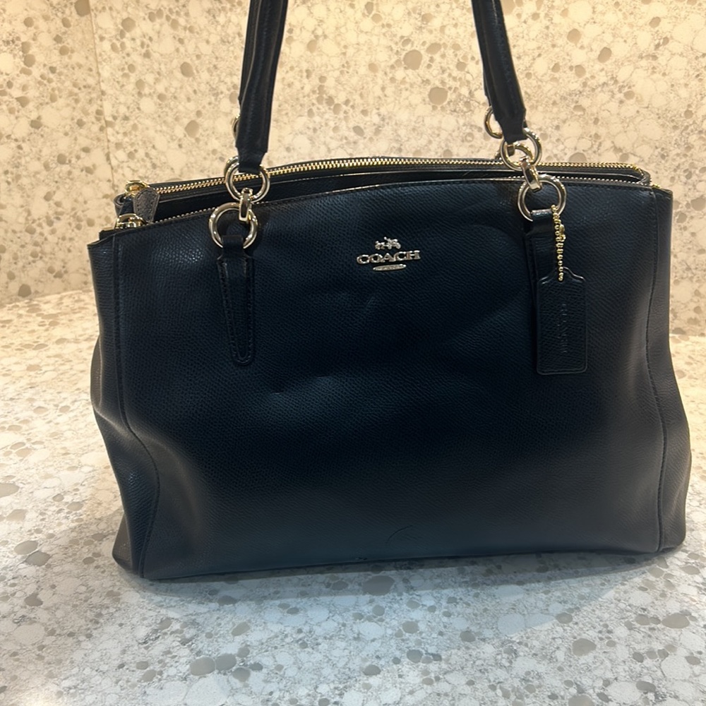 ♥️COACH leather shoulder bag.♥️